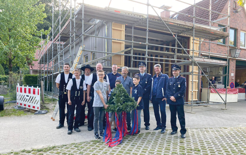 Richtfest Gerätehaus Agahthenburg