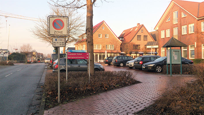 Platz Burgmannshof vorher