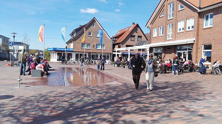 Platz Burgmannshof nachher