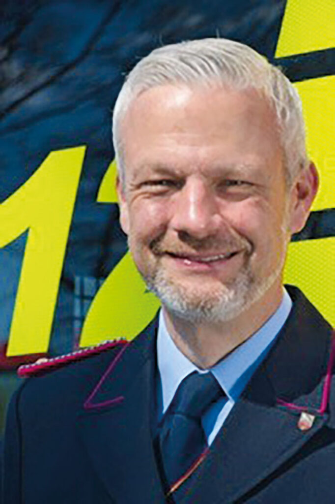 Nils Bründel